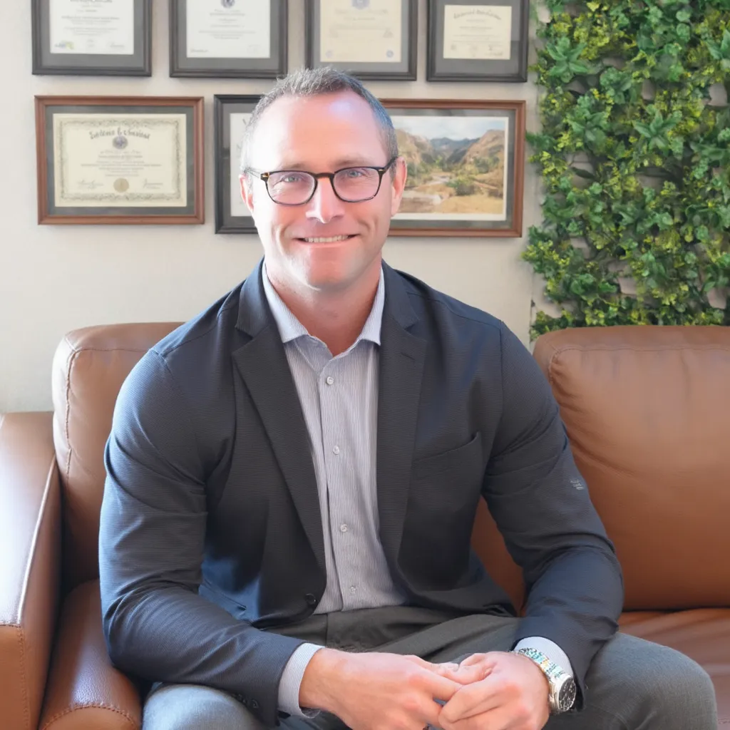 Dr. Will Carlson